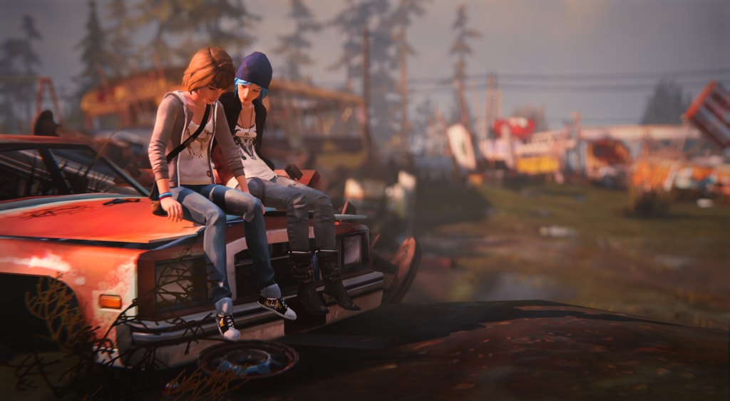 Gameplayszene aus Life is Strange (2015) mit Max und Chloe auf einem Auto